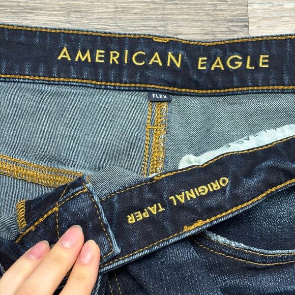 American‎ Eagle Dark Wash Faded Blue Mens 36x33 Original Tapered Denim Jeans EUC - Picture 4 of 13